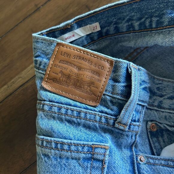 Levi’s Premium Wedgie Raw Hem Button Fly High Rise Straight Leg Jeans Size 27 - Picture 5 of 14